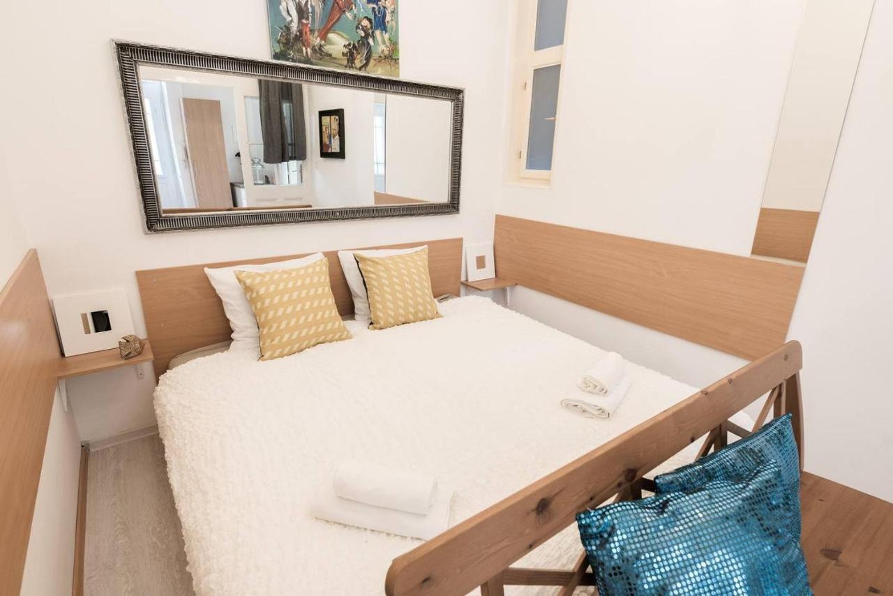 Cosy And Central Apartment With 4 Bedrooms And A/C Budapešť Exteriér fotografie