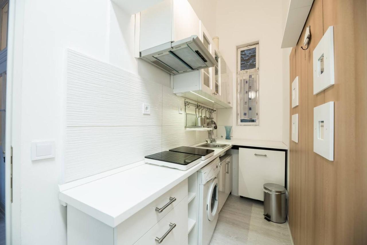 Cosy And Central Apartment With 4 Bedrooms And A/C Budapešť Exteriér fotografie